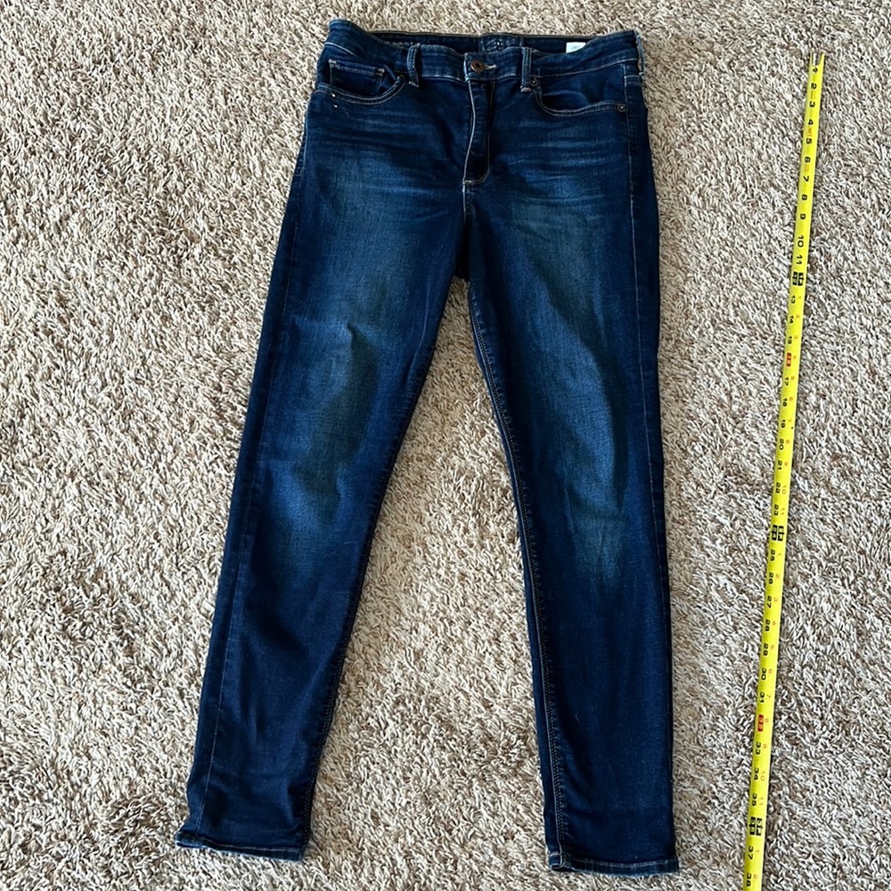 Lucky brand skinny jeans!